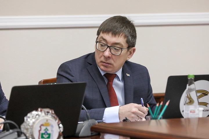 SHU_7998 2.jpg